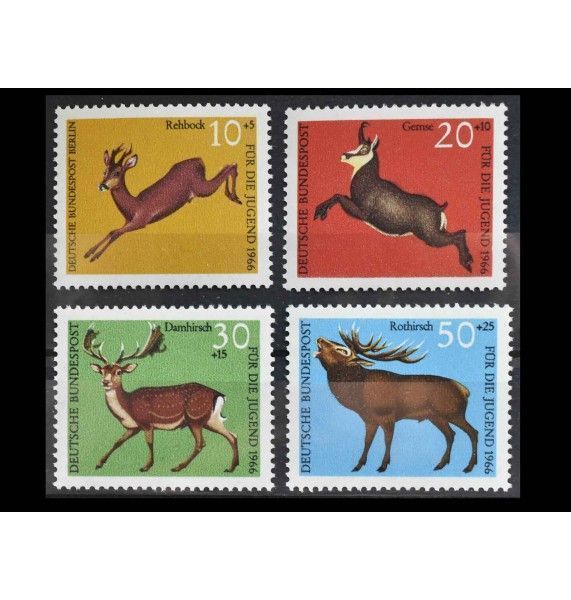 Западный Берлин 1966 г. "Охота: олени" Западный Берлин 1966 г. "Охота: олени"