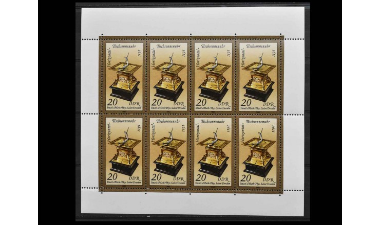 ГДР 1983 г. "Песочные и солнечные часы"