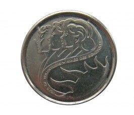 Канада 10 центов 2001 г. (Международный год добровольцев)