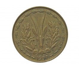 Французская Западная Африка (Того) 10 франков 1957 г.