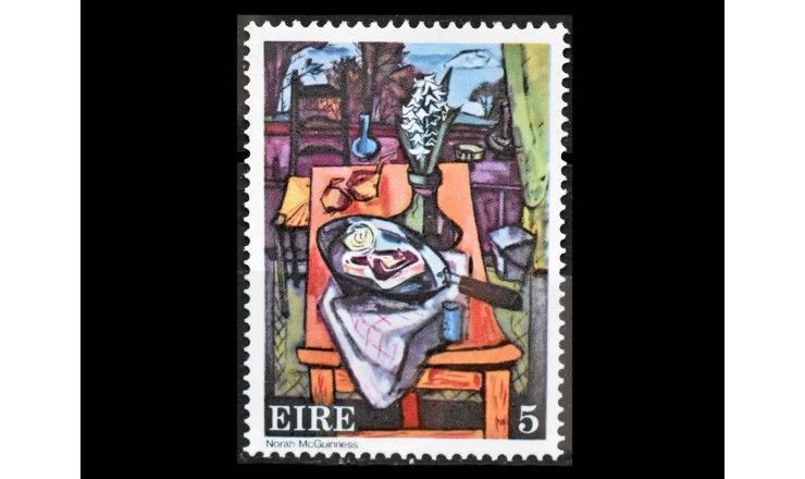 Ирландия 1974 г. "Современное искусство: Картина Норы Макгиннесс"