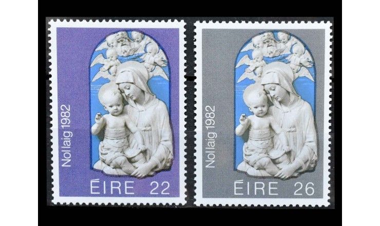 Ирландия 1982 г. "Рождество: Скульптура Андреа делла Роббиа"