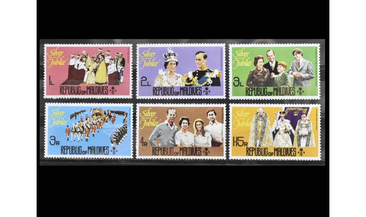 Мальдивы 1977 г. "25 лет правления королевы Елизаветы II"