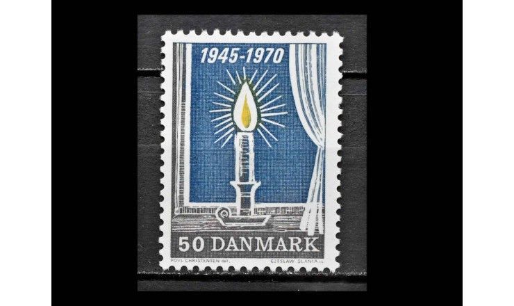 Дания 1970 г. "25 лет освобождению: Горящая свеча в окне"