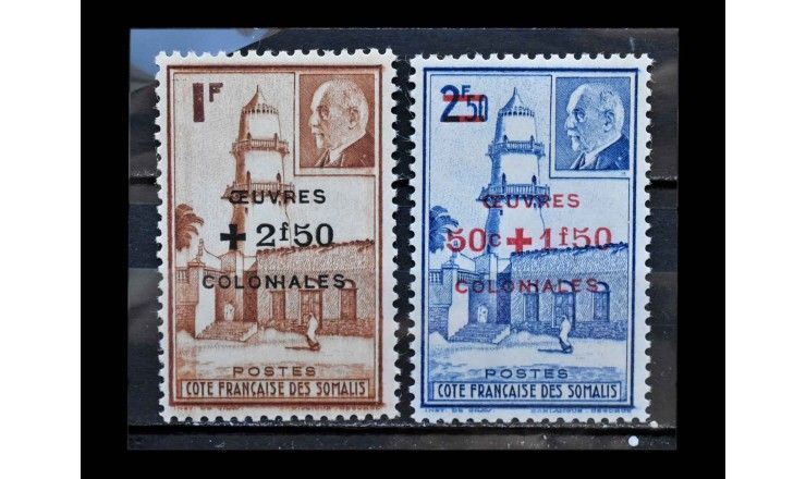 Французский берег Сомали 1944 г. "Мечеть и маршал Петен" (надпечатка)