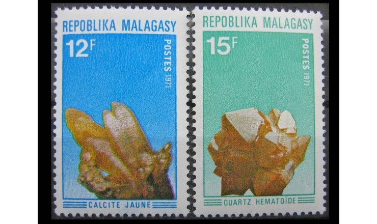 Мадагаскар 1971 г. "Полудрагоценные камни"