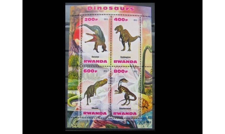 Руанда 2013 г. "Динозавры"