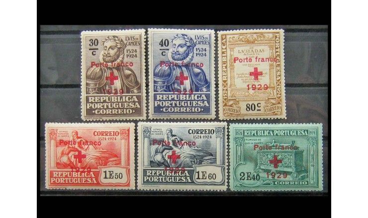 Португалия 1929 г. "Красный крест" (надпечатка)