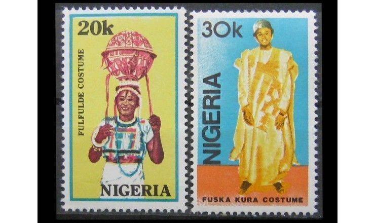 Нигерия 1989 г. "Национальные костюмы"