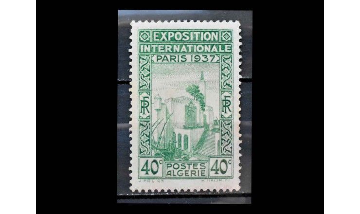 Алжир 1937 г. "Всемирная выставка, Париж: Выставочный павильон"