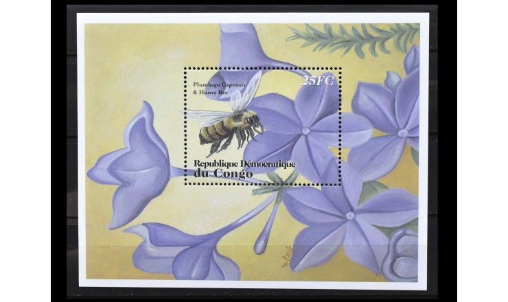 ДР Конго 2001 г. "Цветы и насекомые"