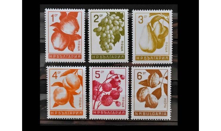 Болгария 1965 г. "Фрукты"