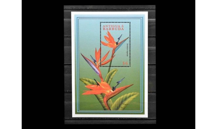 Антигуа и Барбуда 2000 г. "Цветы Карибского моря" 