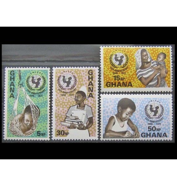 Гана 1971 г. "25 лет Международному детскому фонду ЮНИСЕФ"