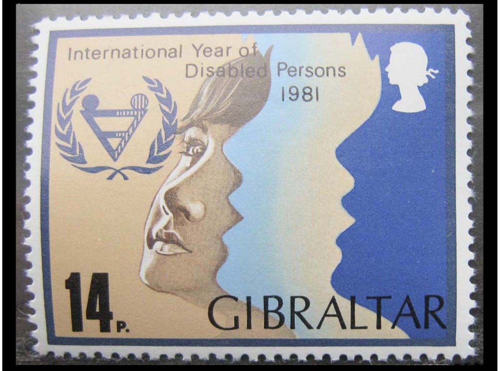 1981 год какая страна. Почтовые марки Гибралтар по годам. 1981 Год инвалидов. Марка internationales Jahr der Geschadigten 1981 год. Пойан марка.